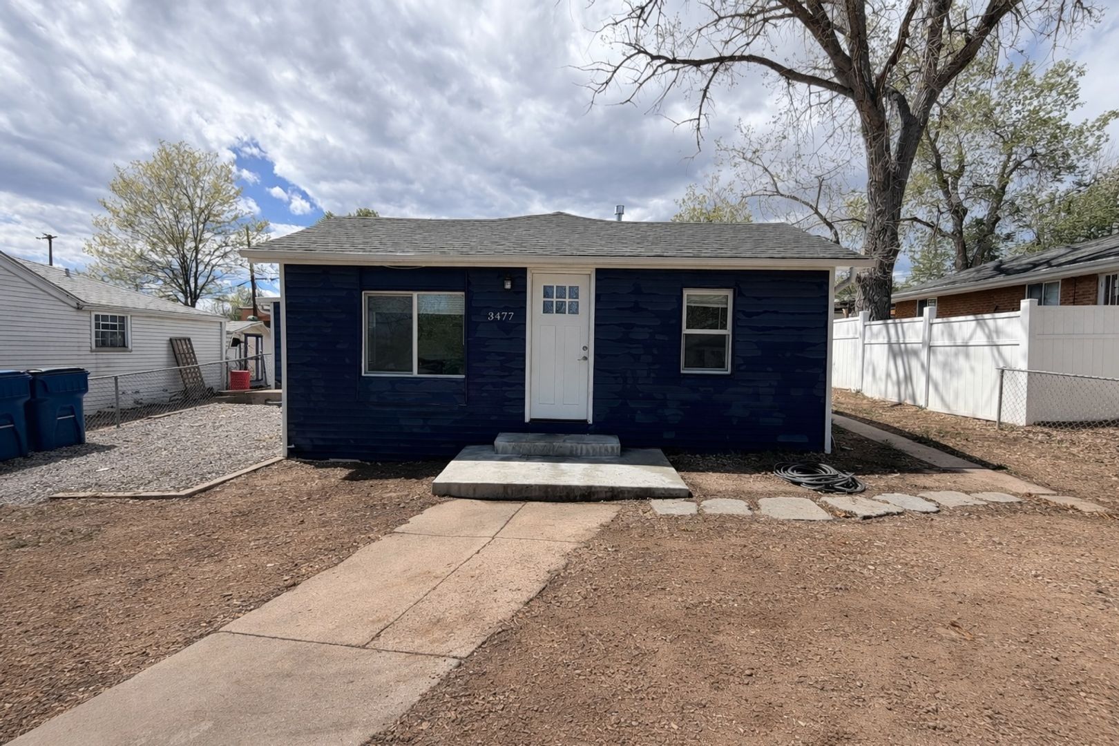 Englewood House: 3477 S Bryant St