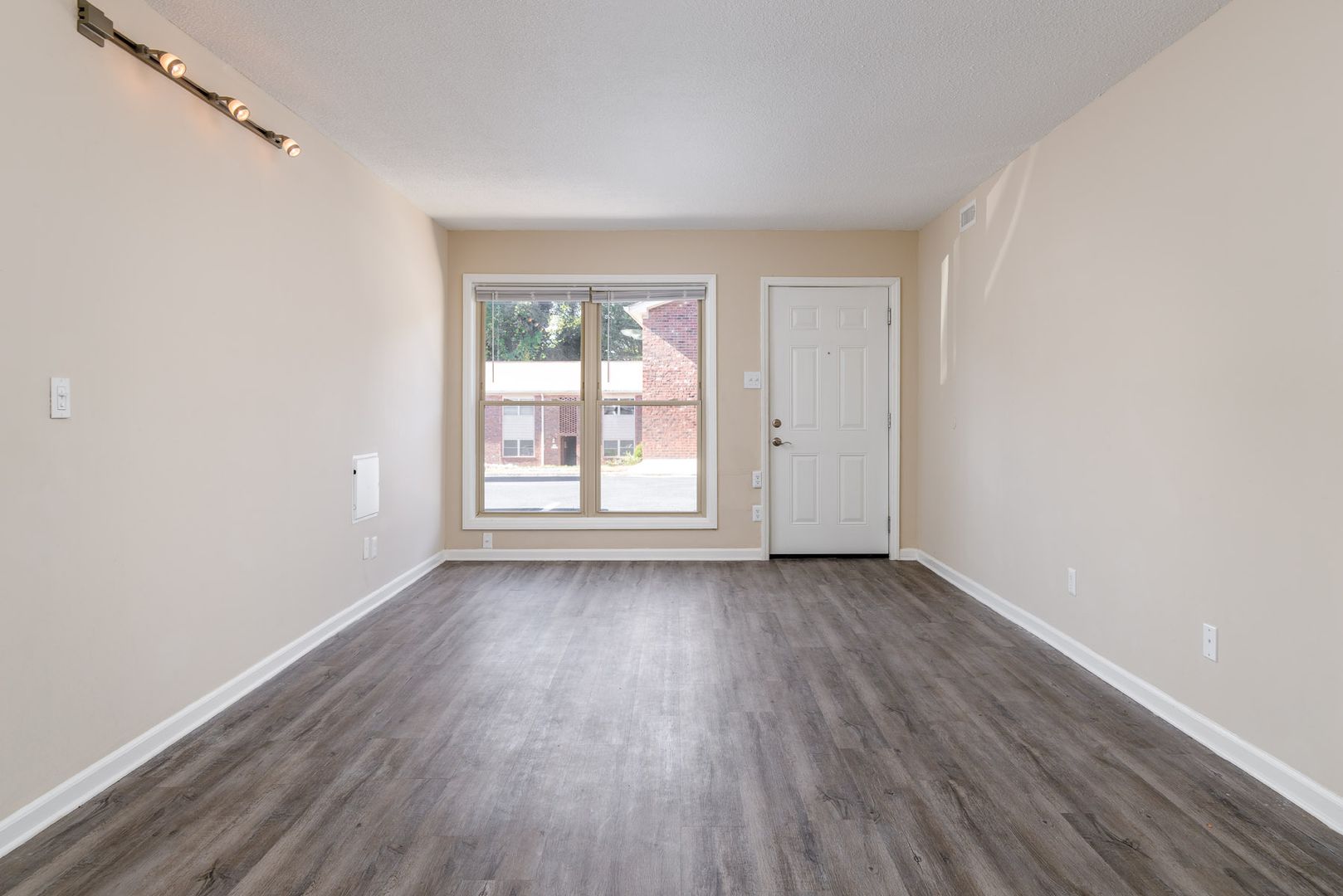 Greensboro Apartment: 516 S. Mendenhall Street