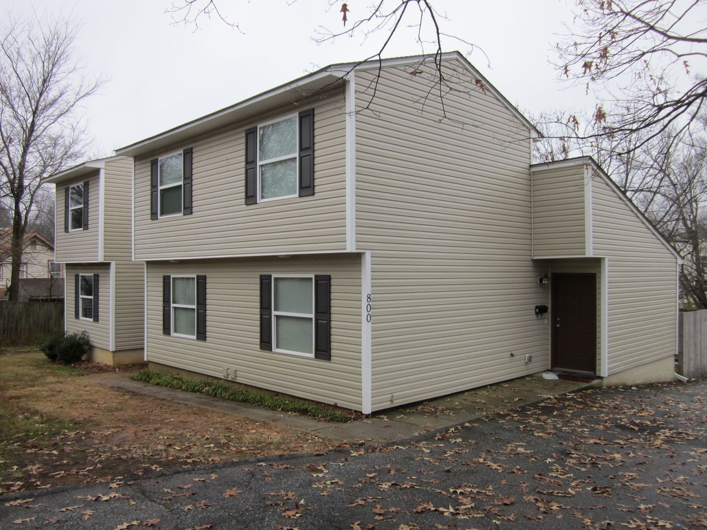 Greensboro Apartment: Holliday Drive