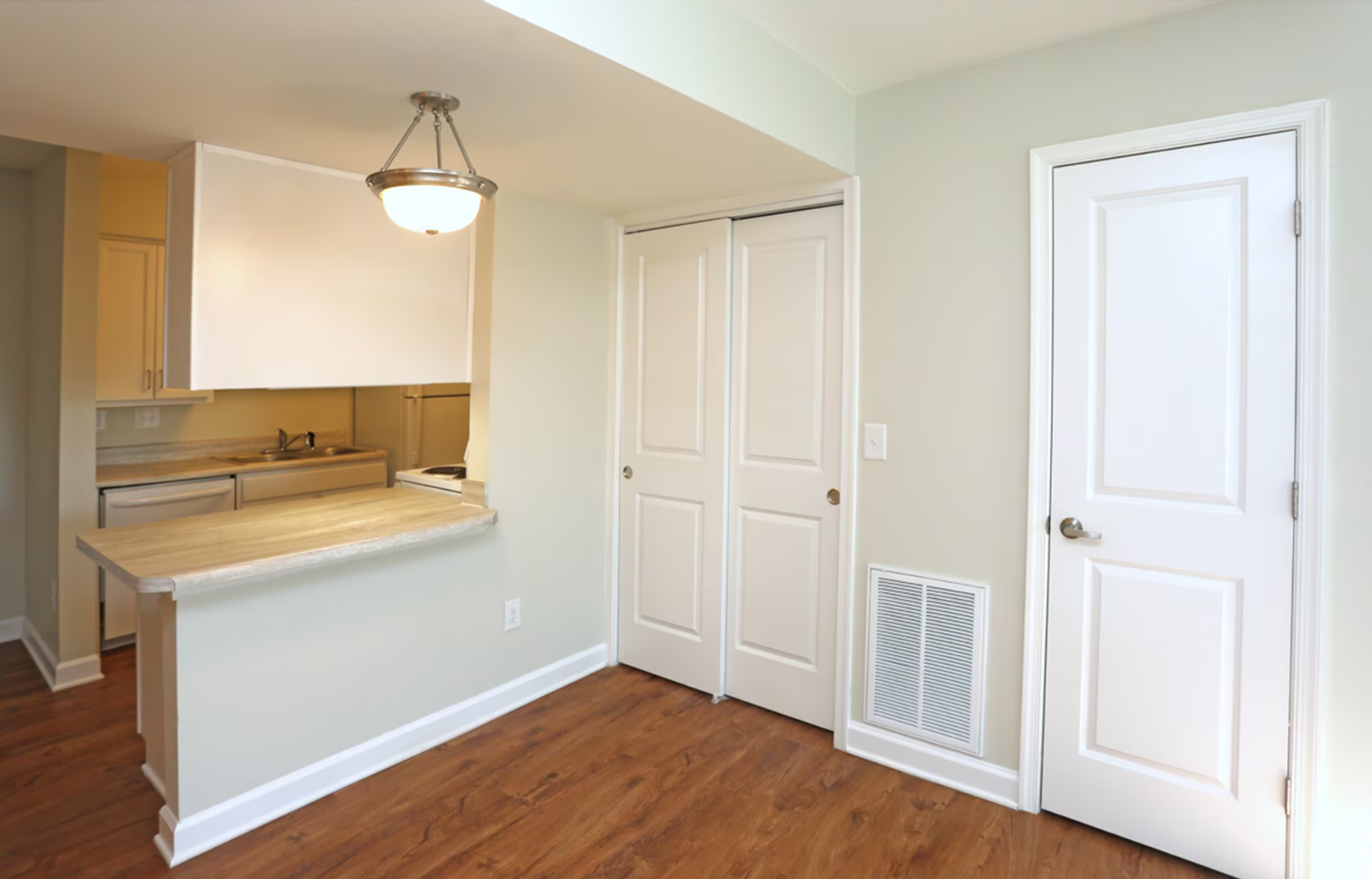 Jamestown Apartment: 500 West Main Street