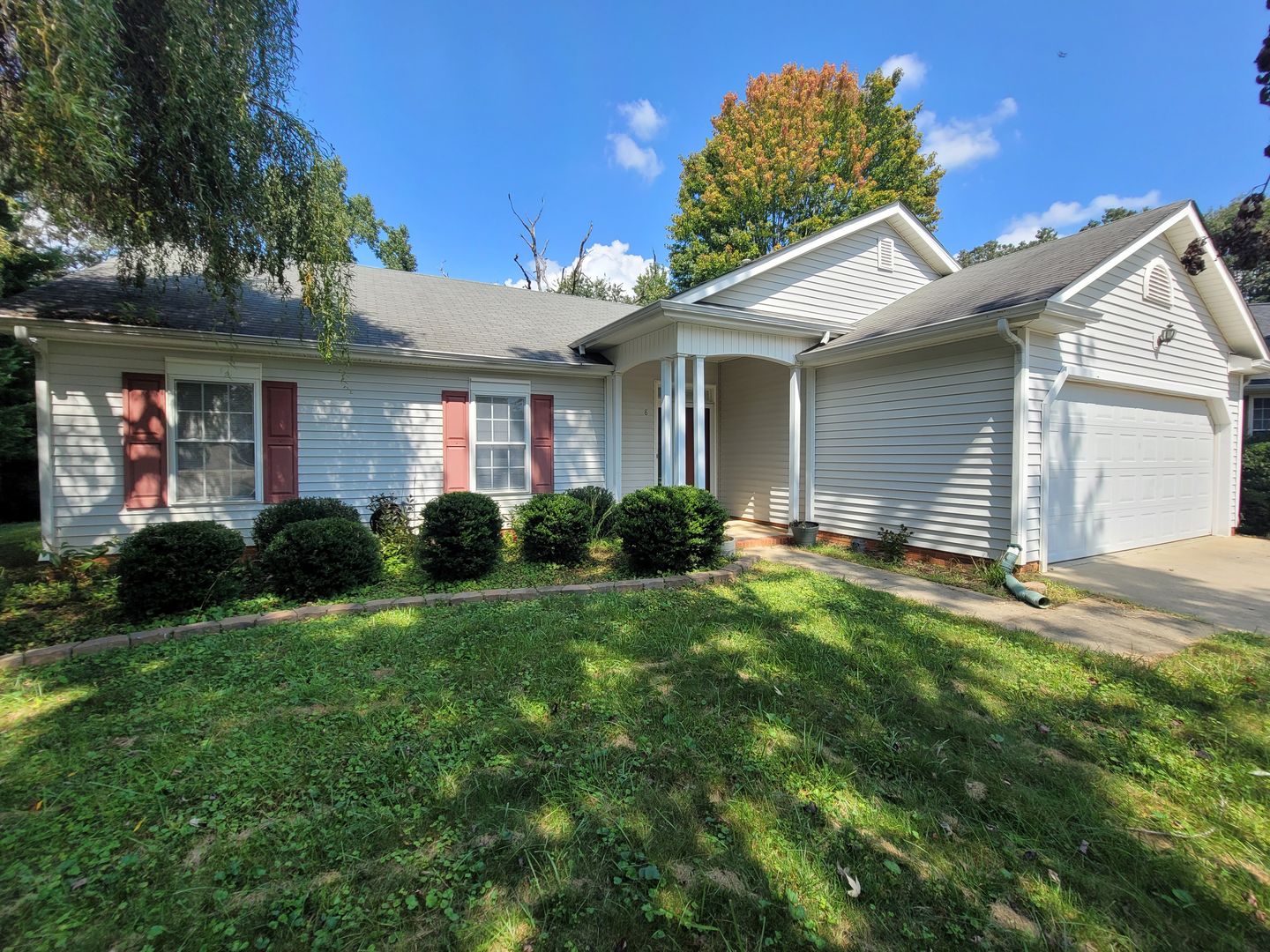 Greensboro House: 8 Drakestone Ct.