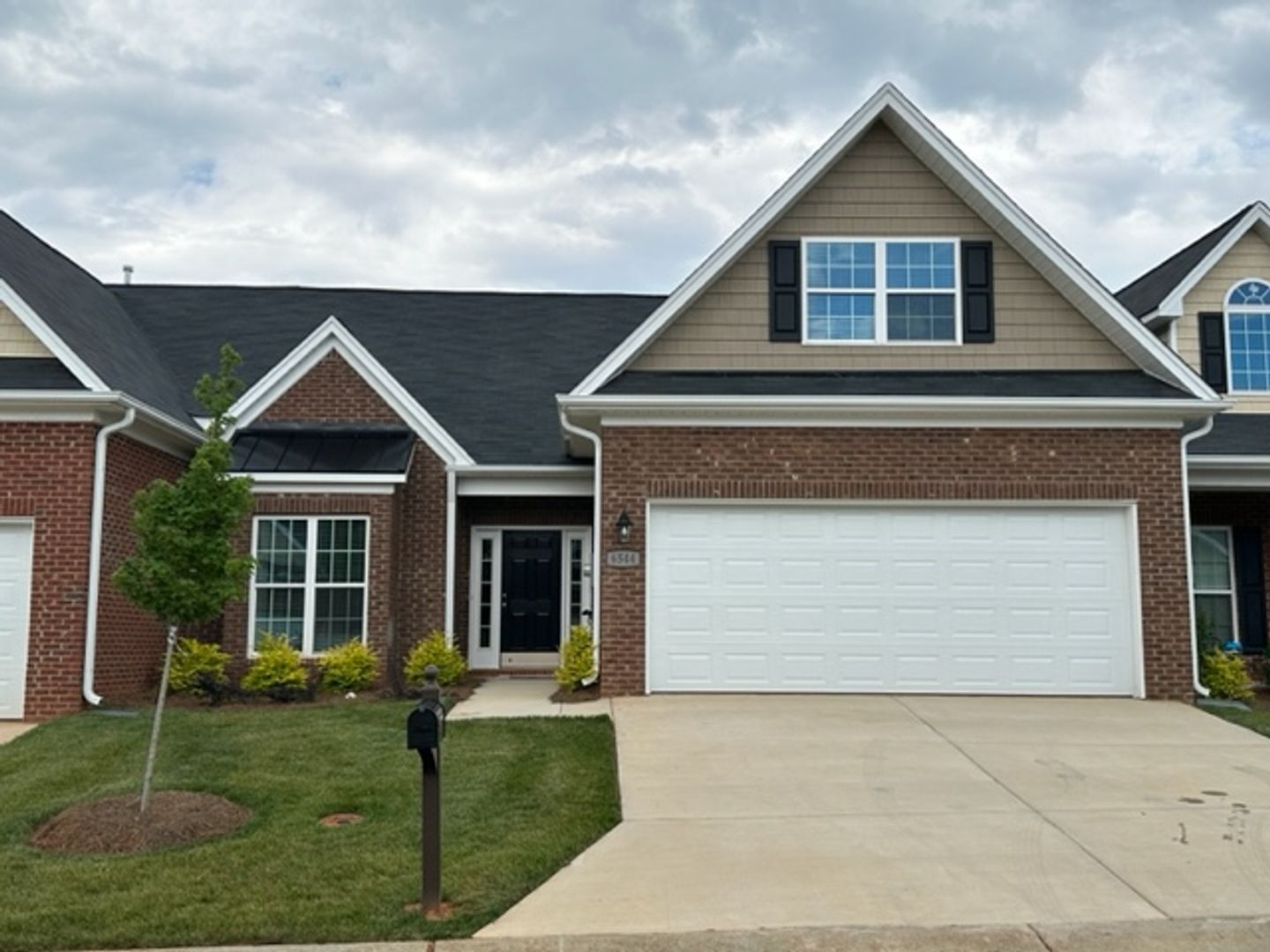 Whitsett House: 6544 Donahue Dr.