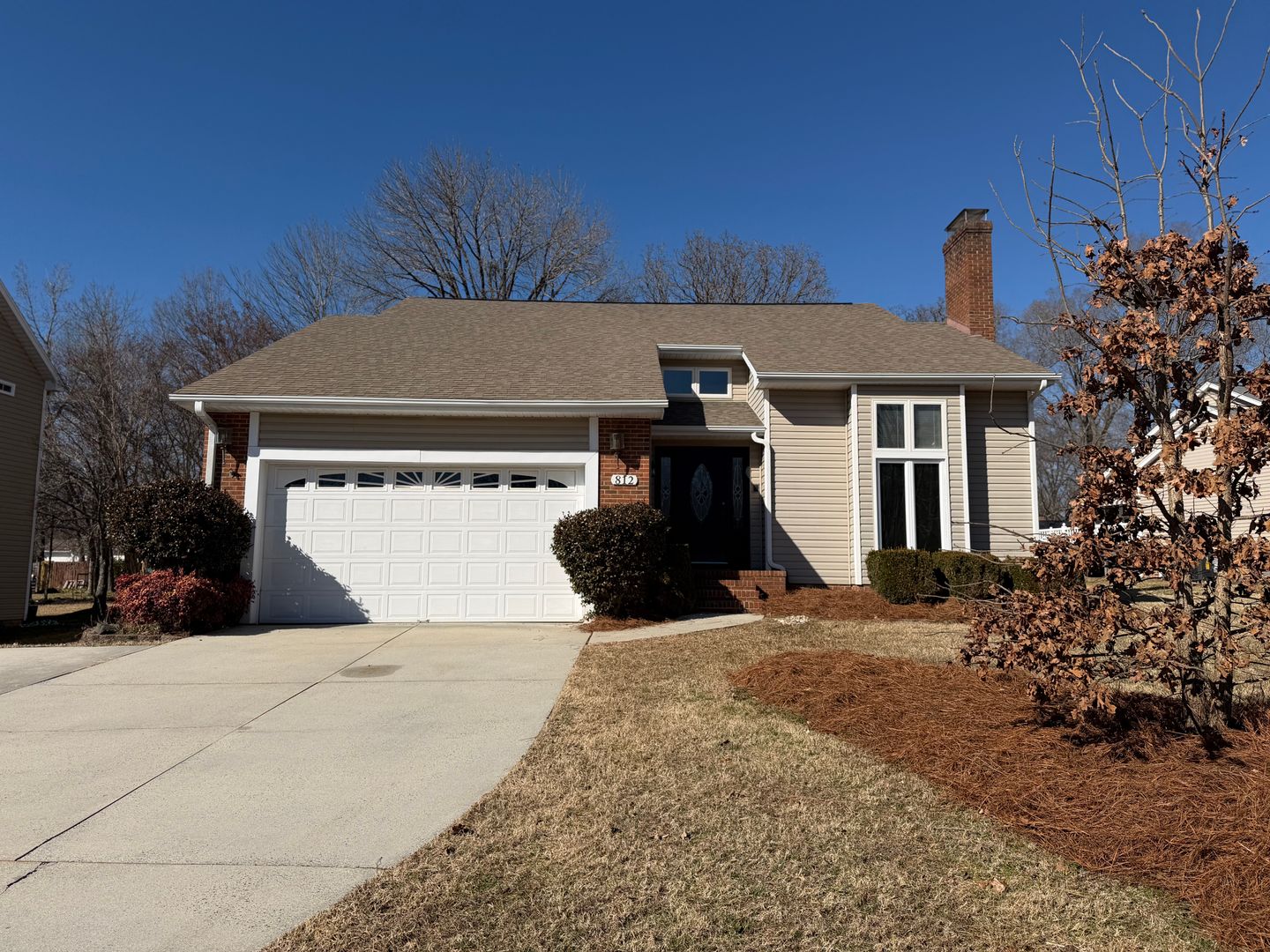 Elon House: 812 Westwood Dr