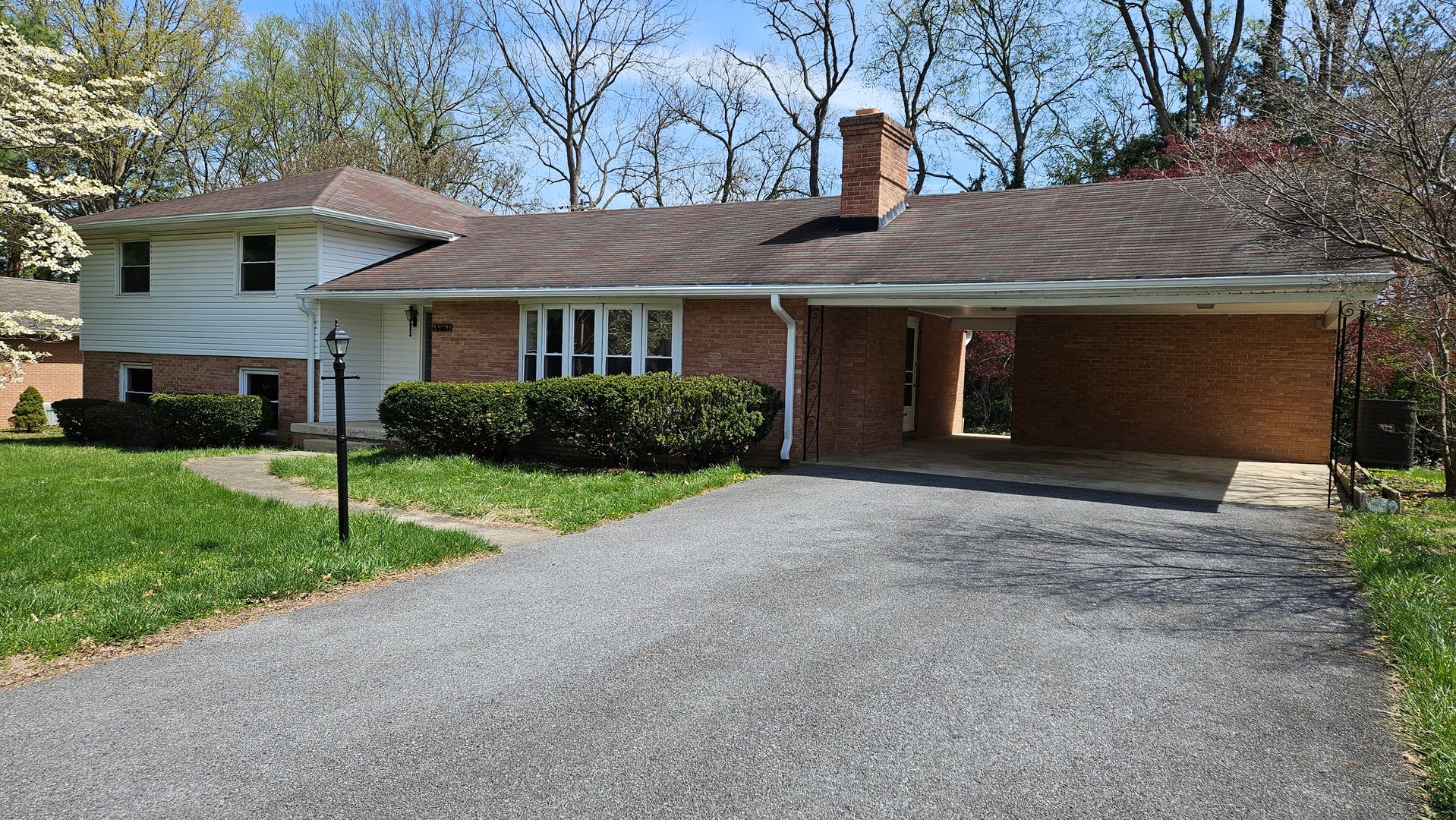Hagerstown House: 13567 Donnybrook Drive
