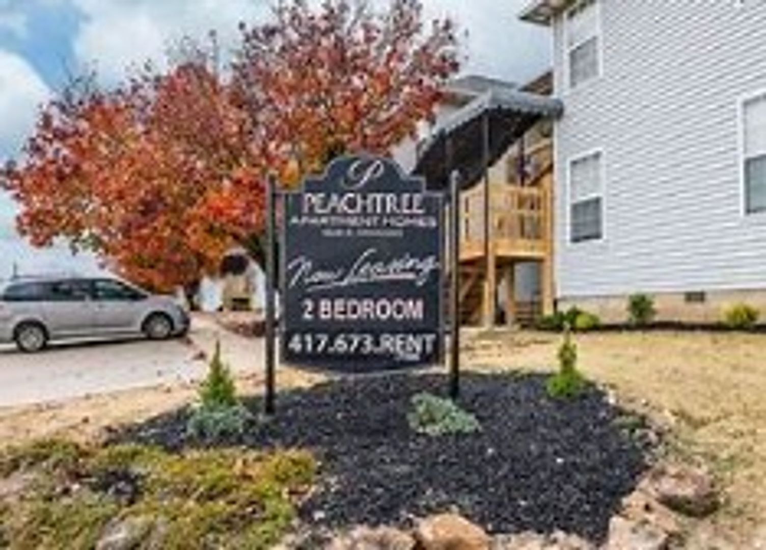 Webb City Apartment: 1848 S Oronogo