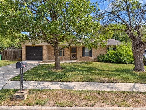 Freshly updated and ready for move-in! 3-Bedroom 2-Bath home in North East San Antonio – photo 1