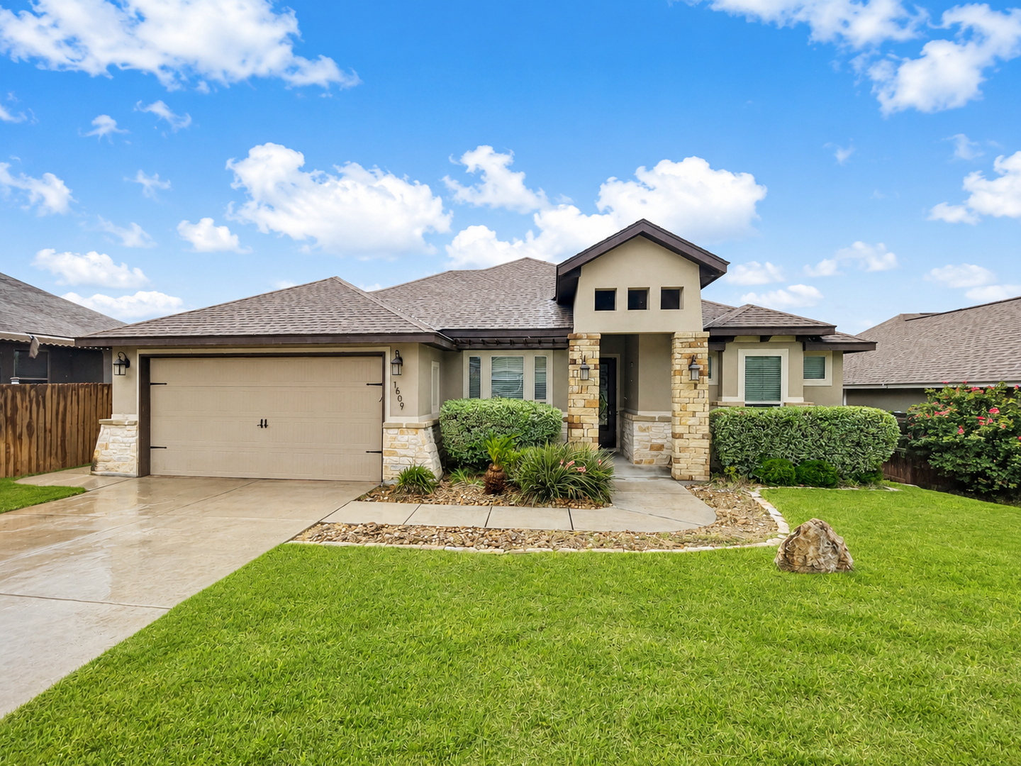 New Braunfels House: 1609 Calvin Loop