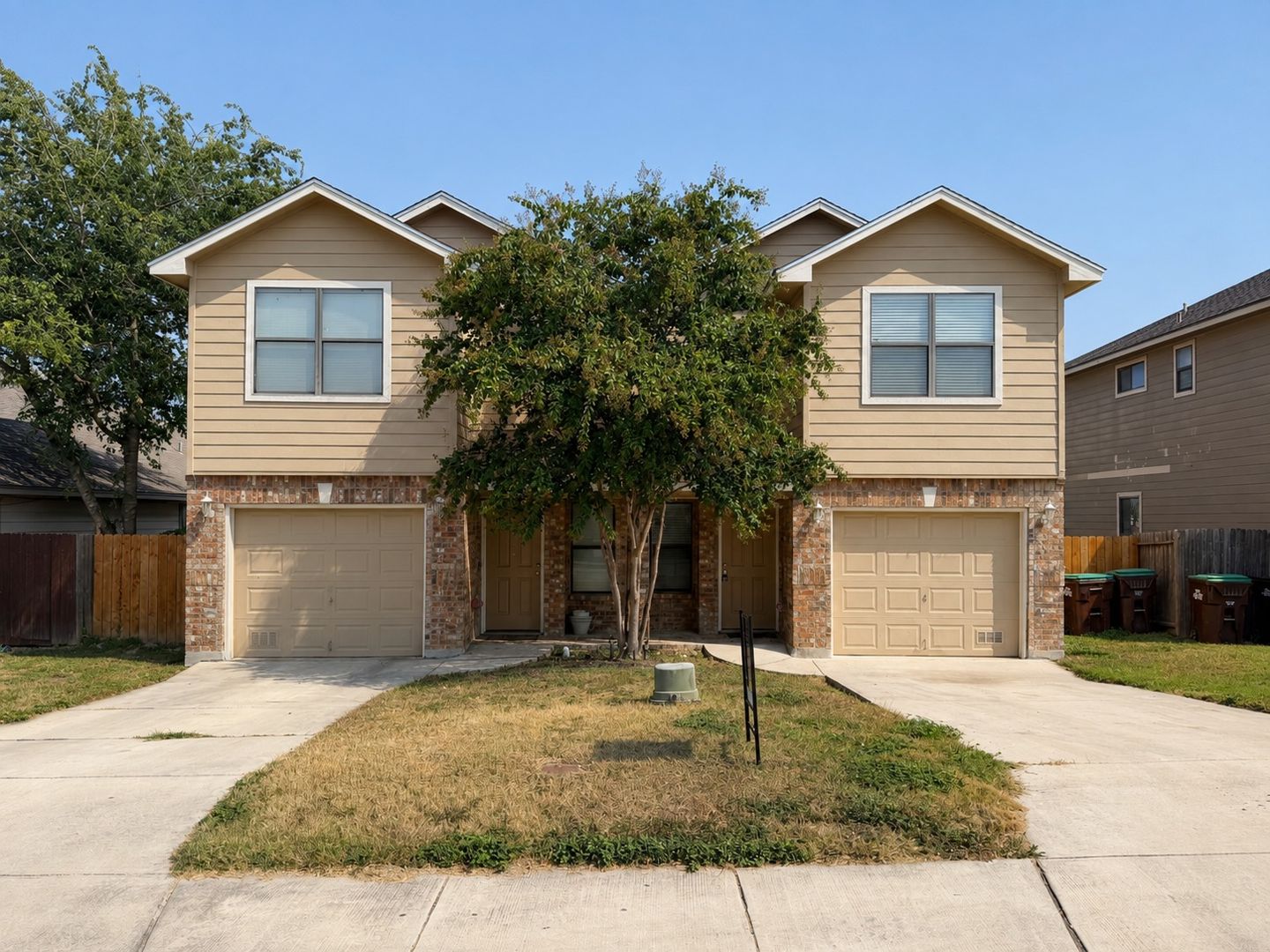 San Antonio House: 11427 Creek Eagle