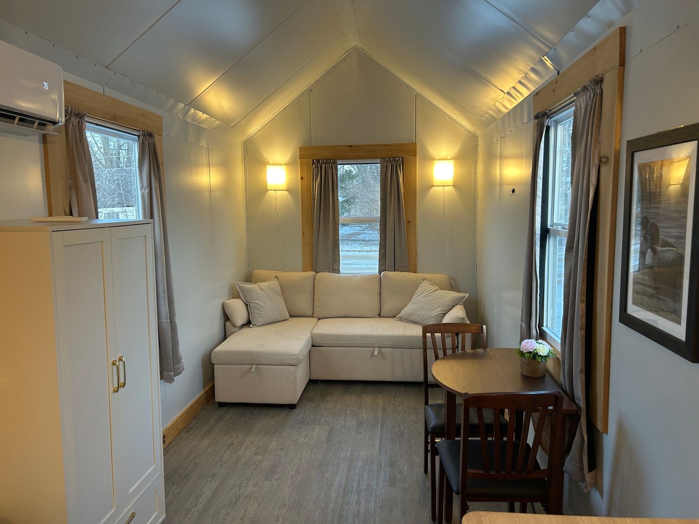 Sherburn Apartment: 301 South Prairie street