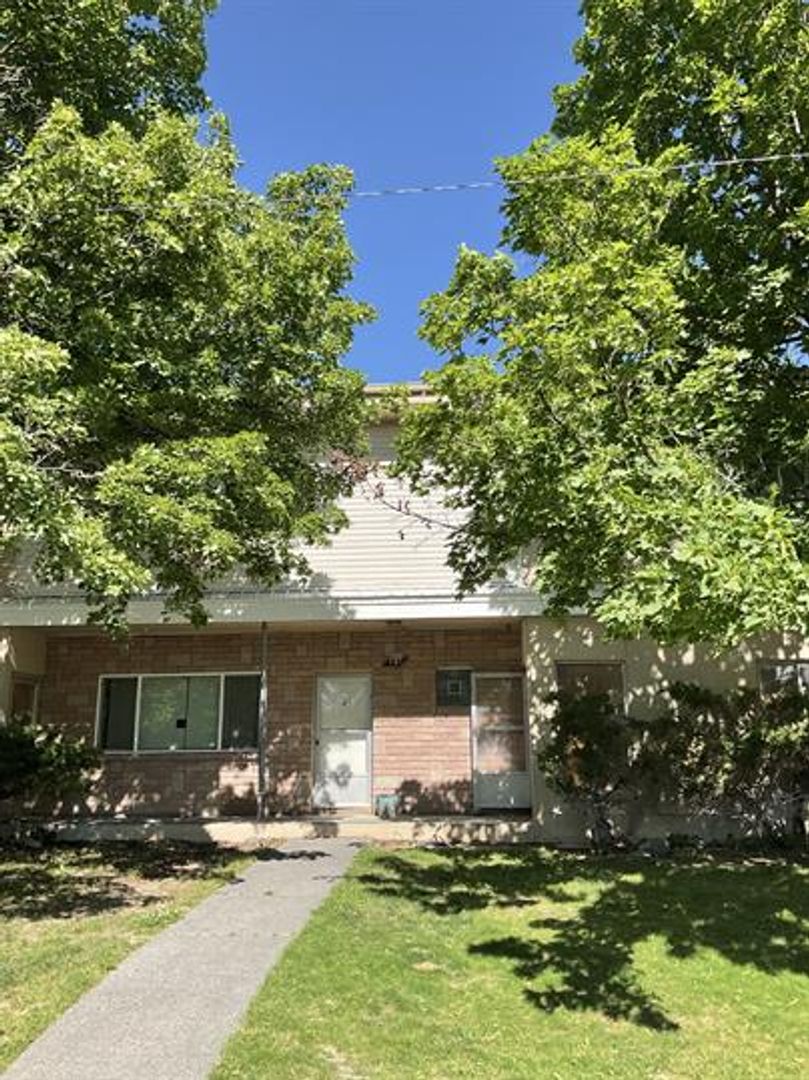 Idaho Falls Apartment: 781 Oxford Dr
