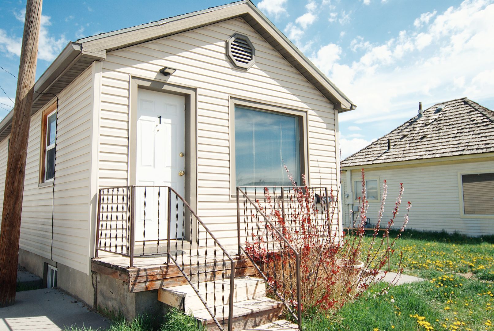 Blackfoot Apartment: 343 West Judicial Street