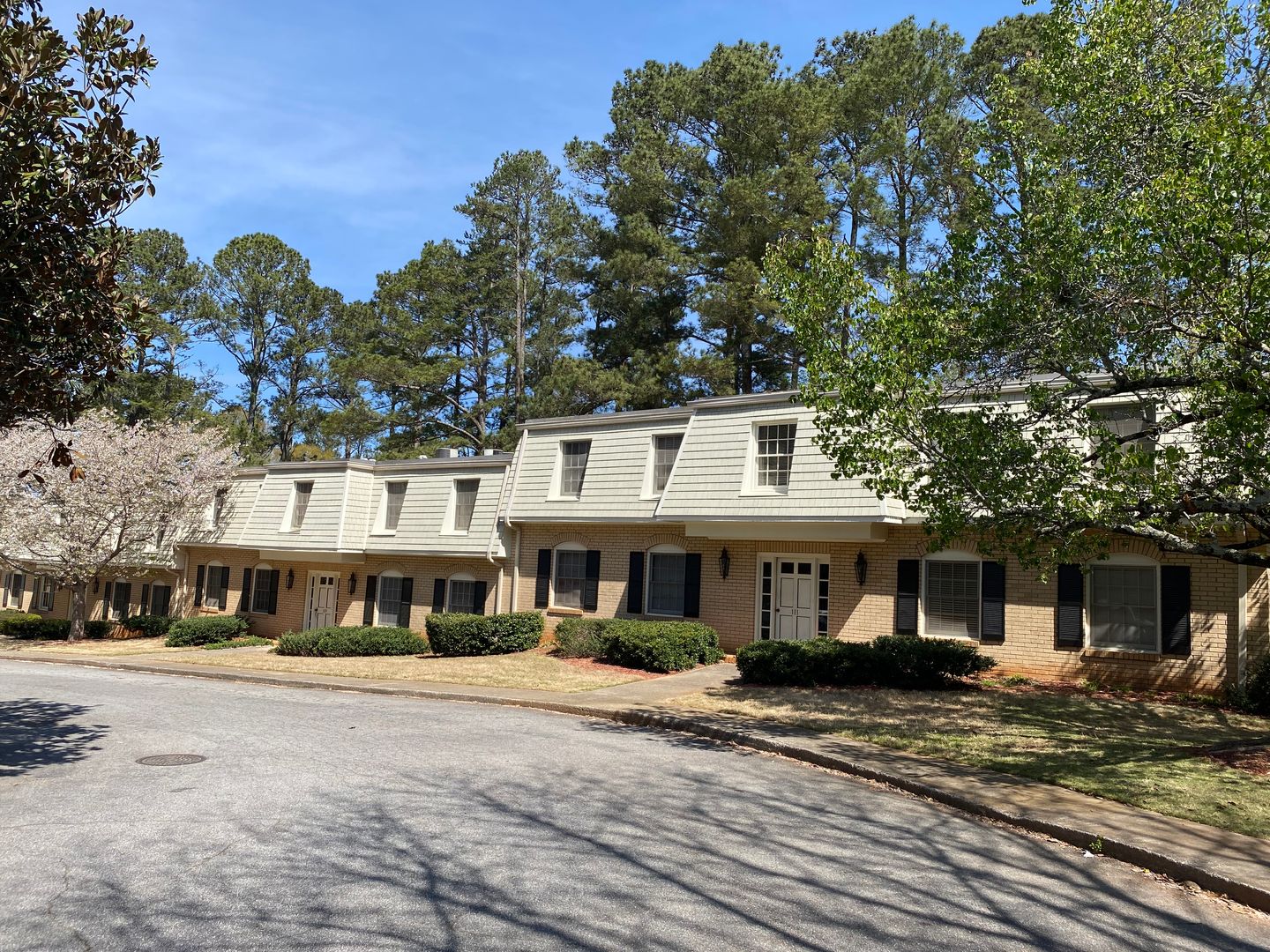 Athens Apartment: 113 Georgetown Circle