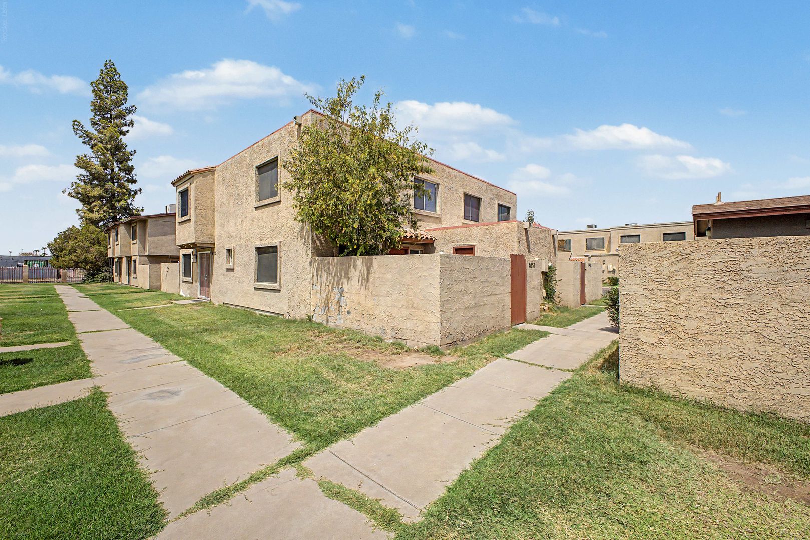 Phoenix Townhome: 4051 West Reade Avenue