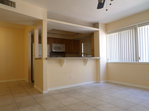 Montego Community 2br/2ba Condo – photo 1