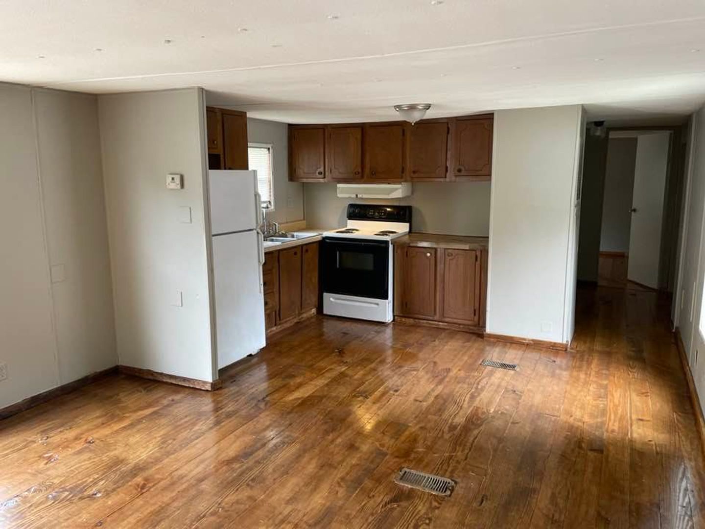 SALTILLO Apartment: 101 Faye Avenue