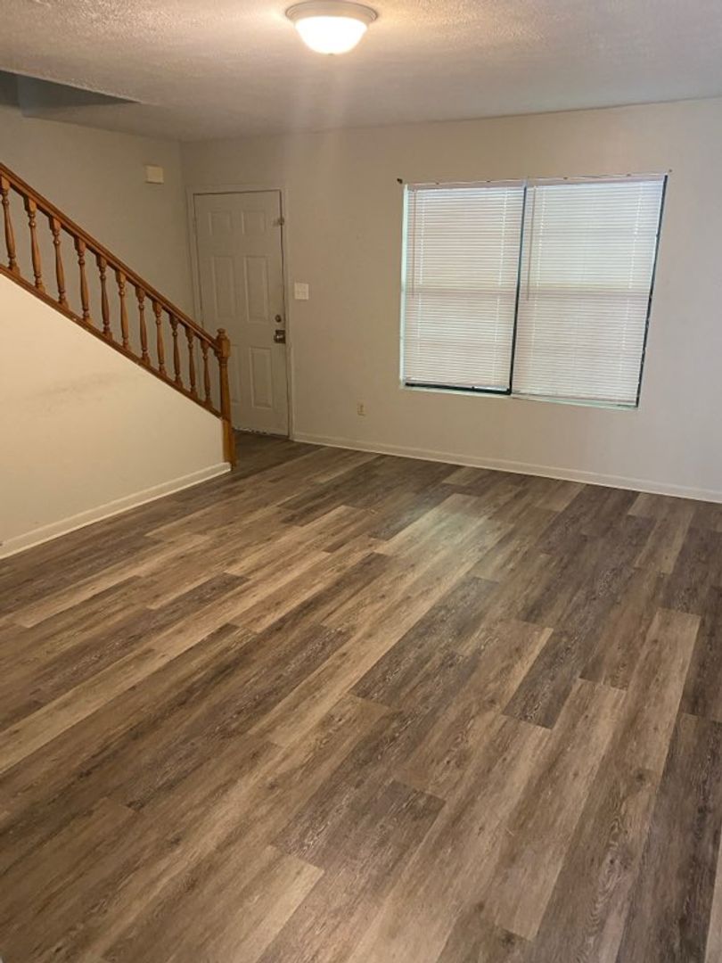 Tupelo Townhome: 3429 Jeff Homan Blvd