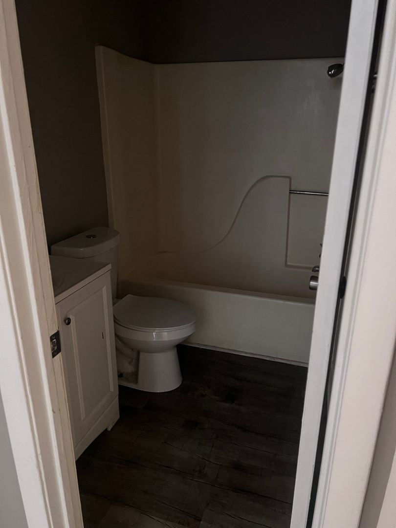 Saltillo Apartment: Colton Drive