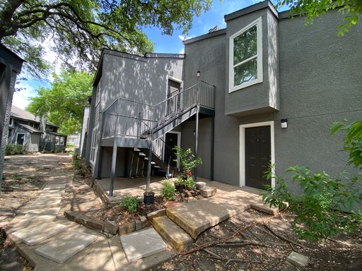 1 bed 1 bath unit for rent in Dallas! – photo 1