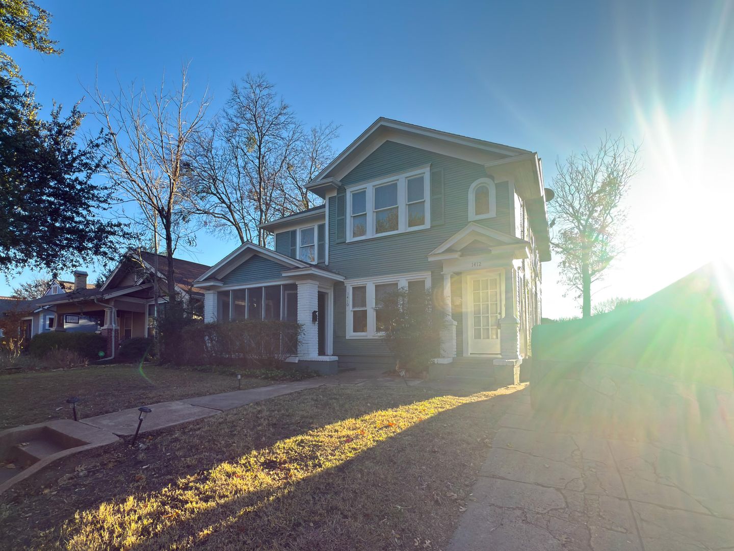 Dallas Apartment: 1410-1412 Kings Highway