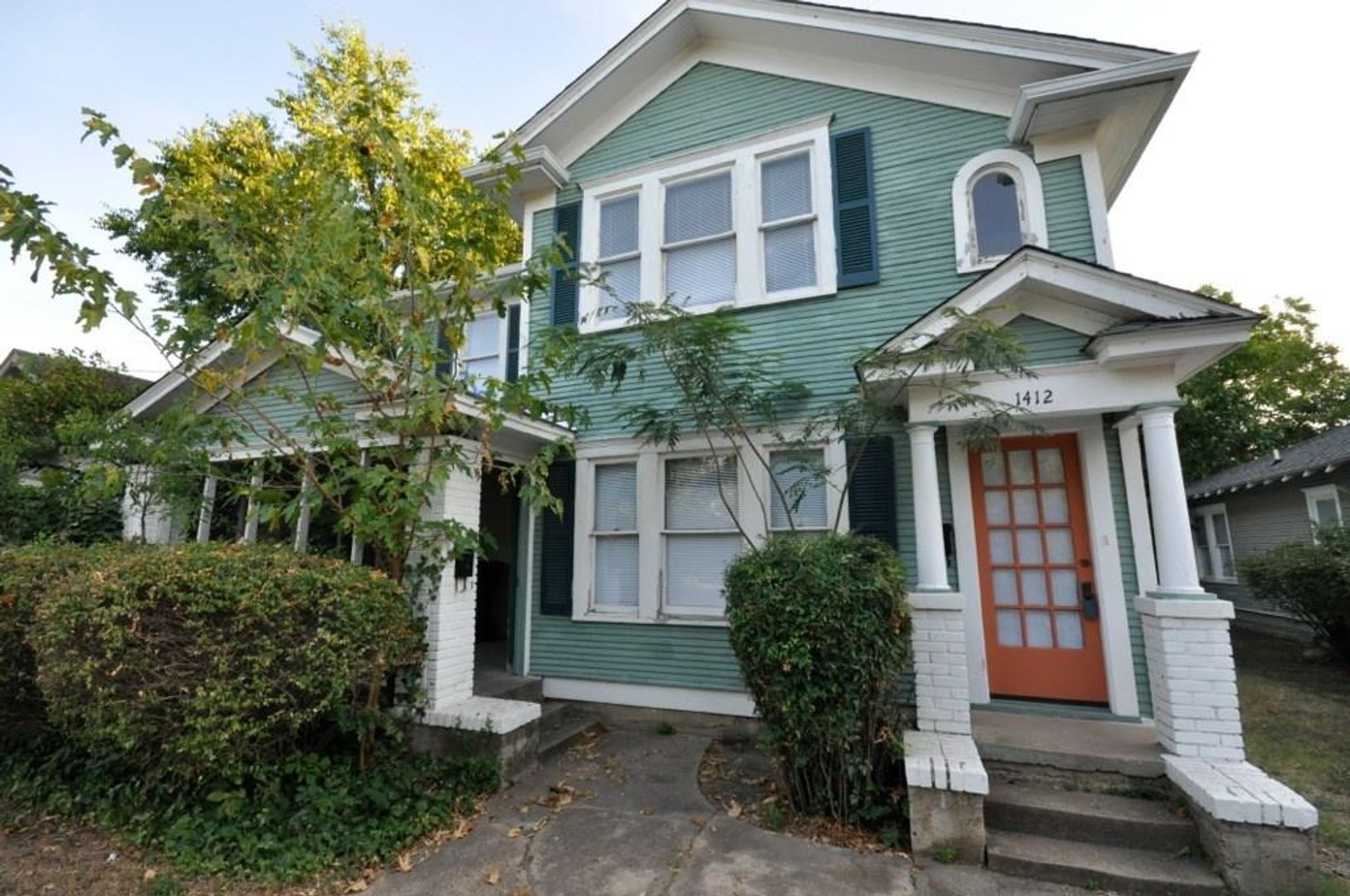 Dallas Apartment: 1410-1412 Kings Highway