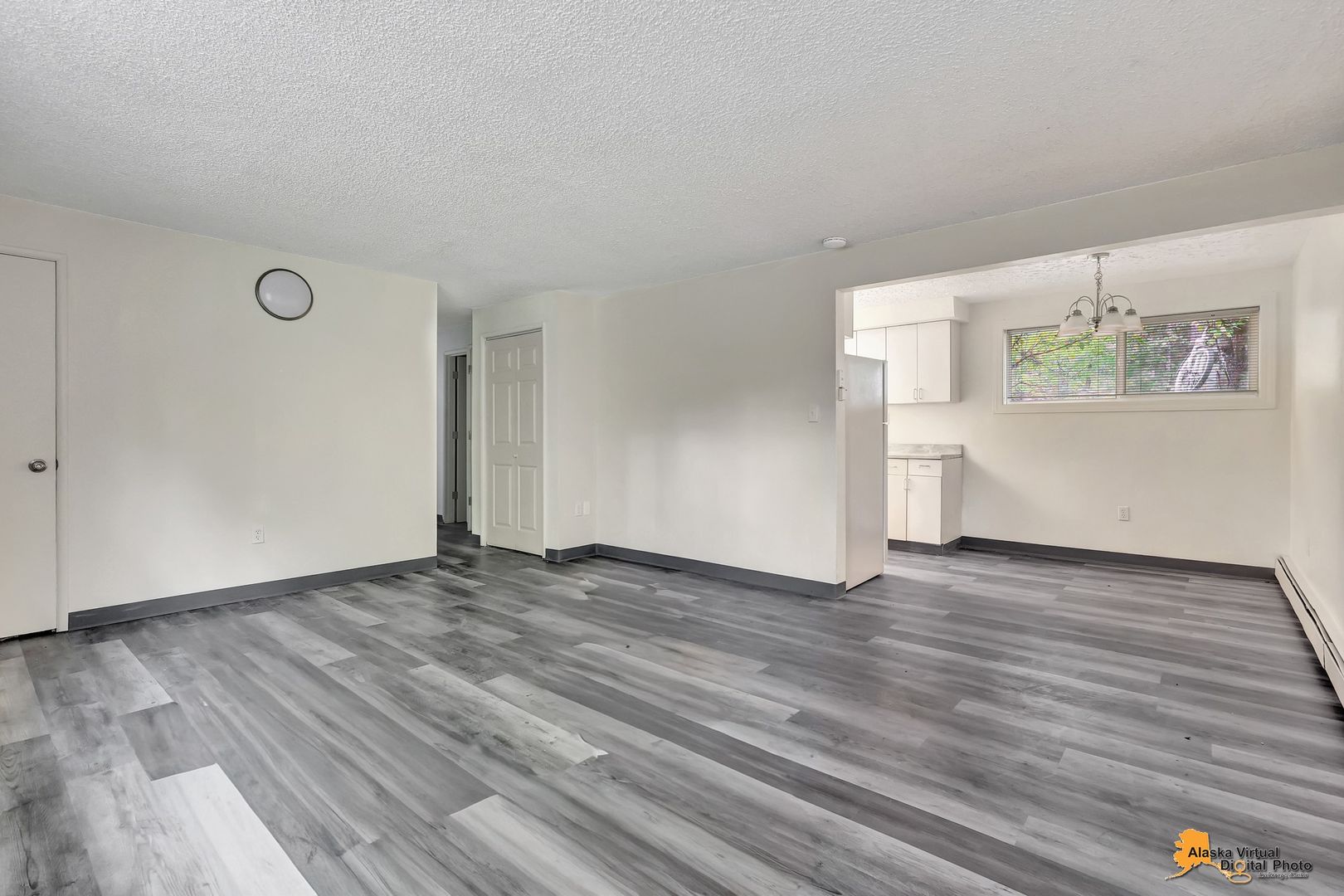 Anchorage Apartment: 3004 Doris Street