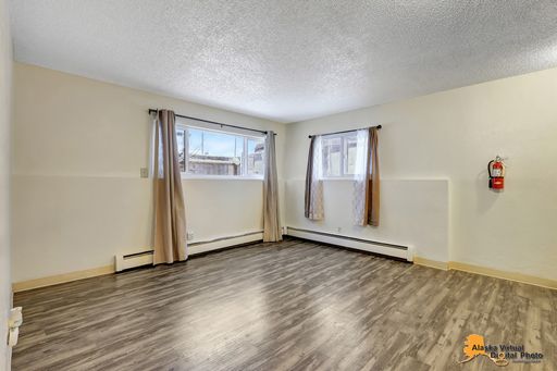 One Bedroom Apartment in Downtown Anchorage – photo 1