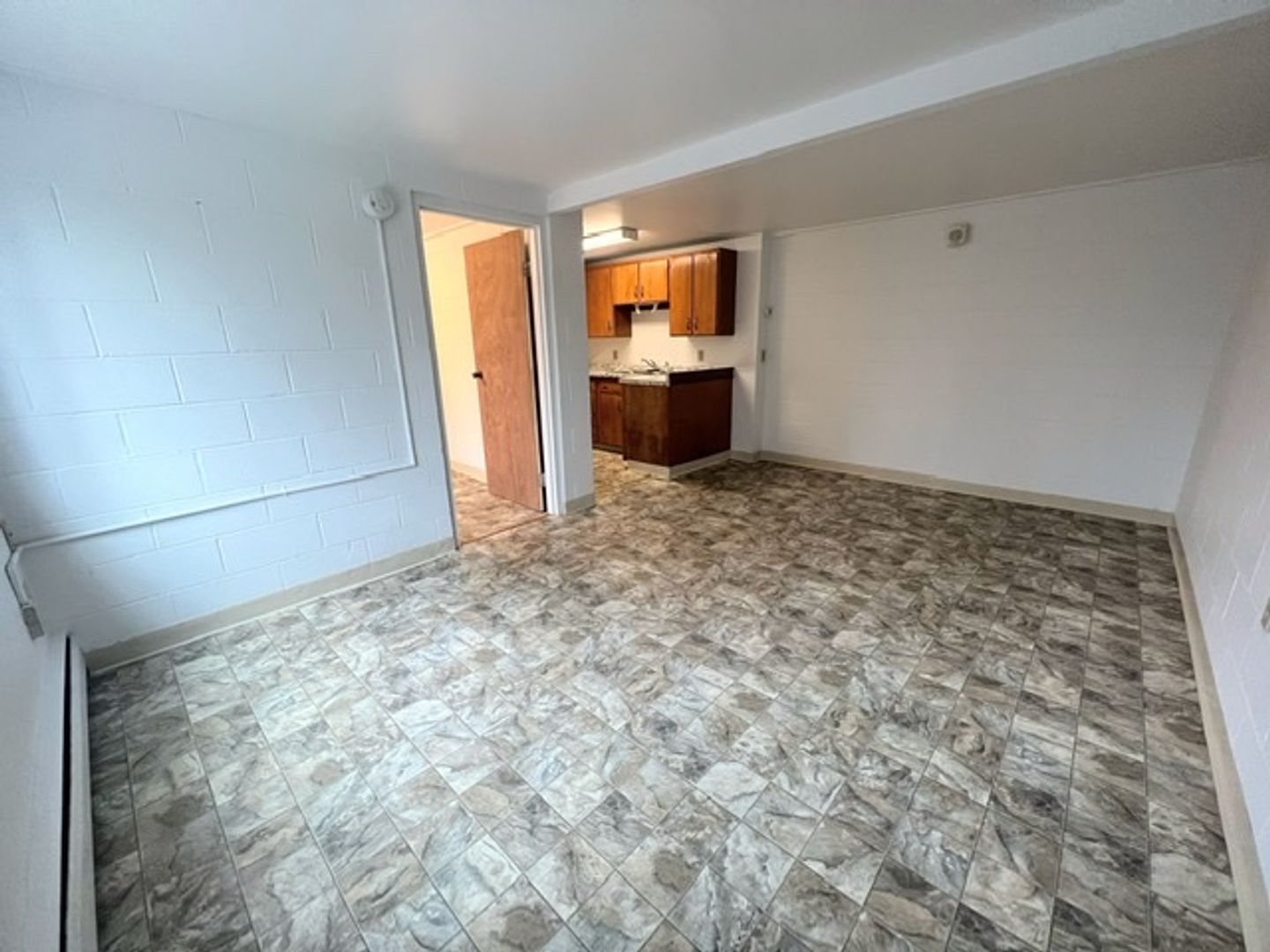 Anchorage Apartment: 2204 W Northern Lights Blvd