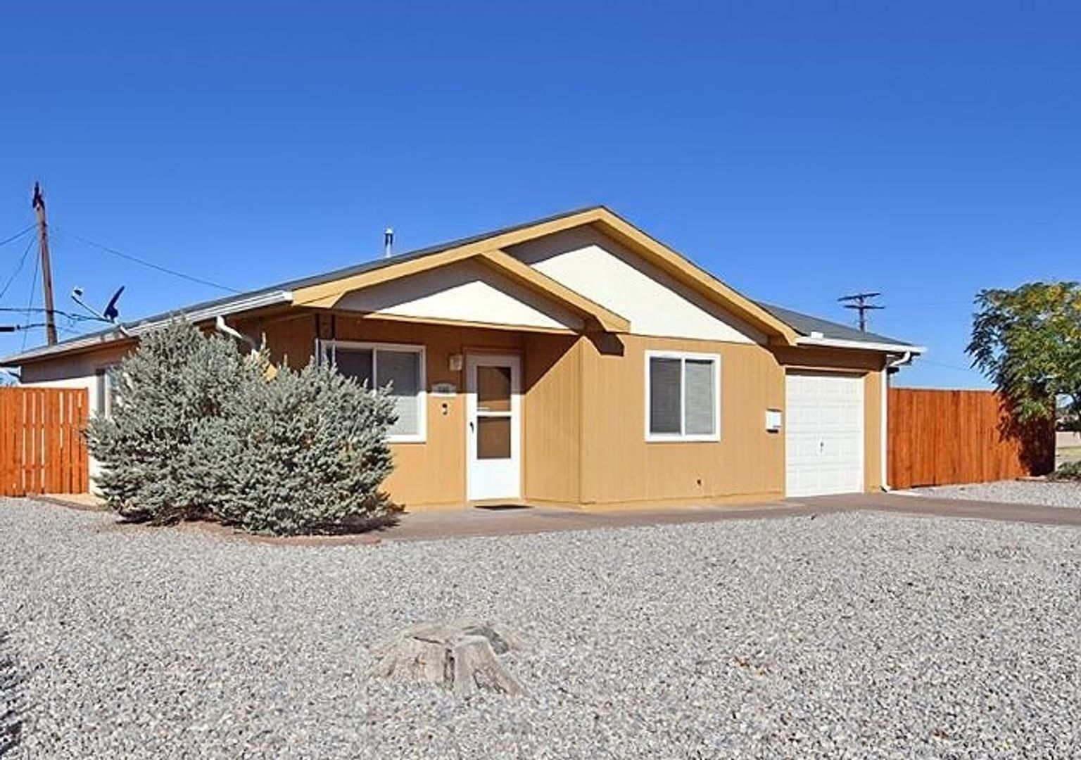 Alamogordo House: 505 Scenic Dr