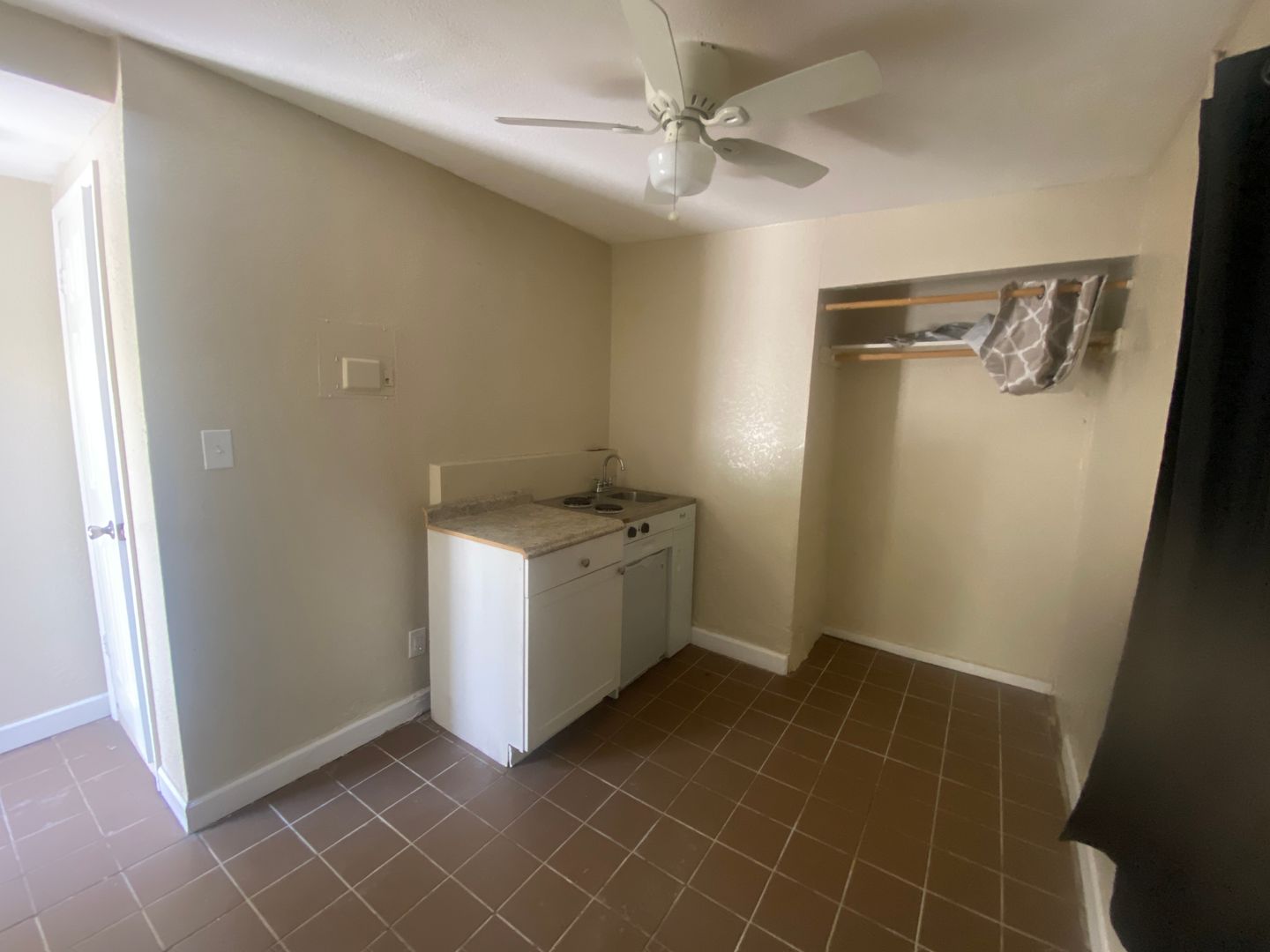 Fort Lauderdale Apartment: 908 NE 17th Terr 1-6