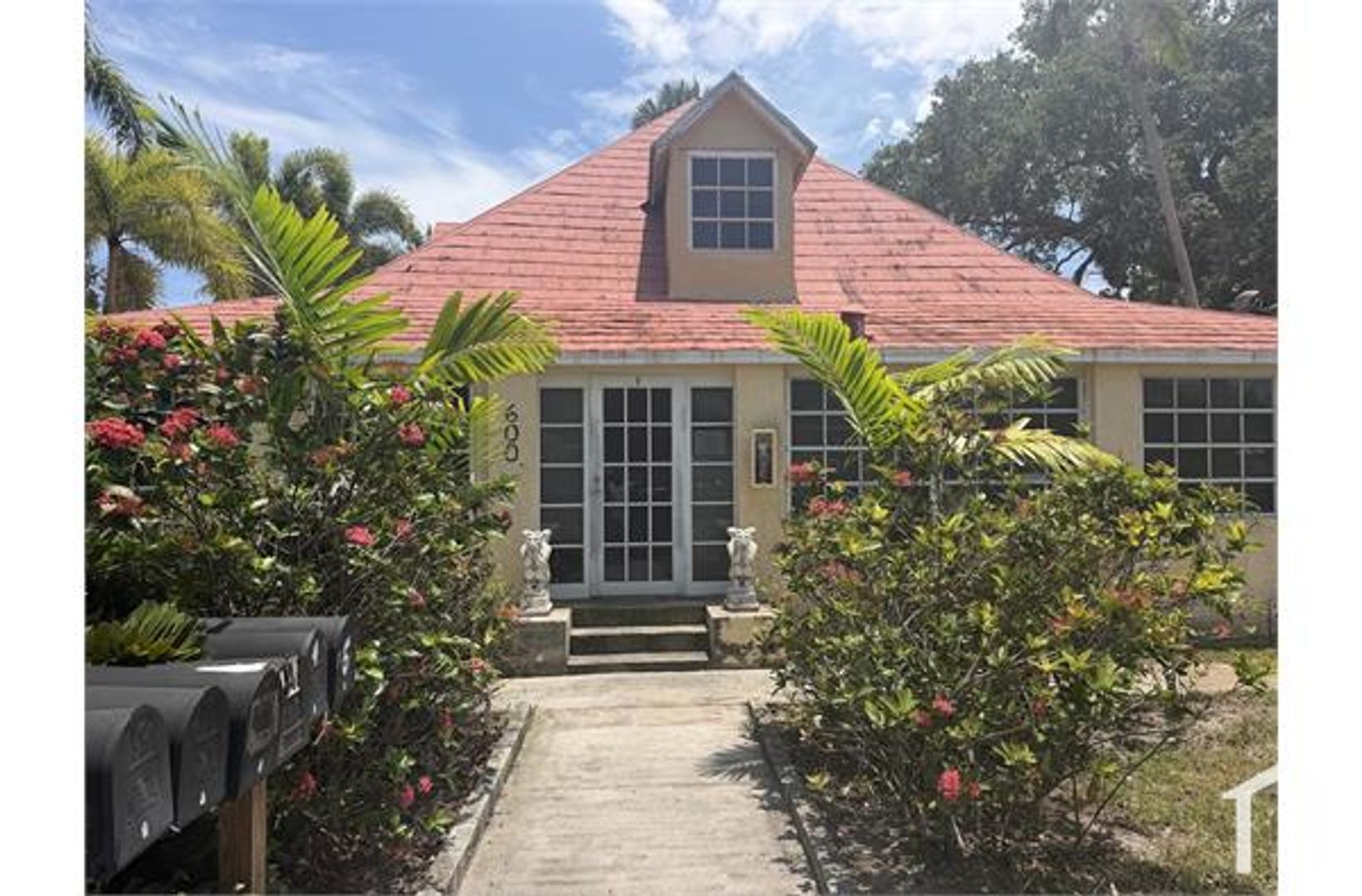 Fort Lauderdale Apartment: 600 SW 9th St