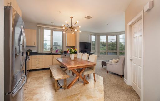 Rare 3BR Corner Unit with 2 Parking Spaces | Downtown San Diego – photo 1