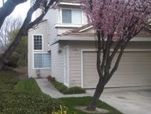 Dublin House: 7400 Rolling Hills Cir