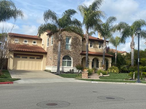 Pleasanton Ponderosa 5 bed+loft / 4 bath, 4 car garage, Small Dogs OK – photo 1