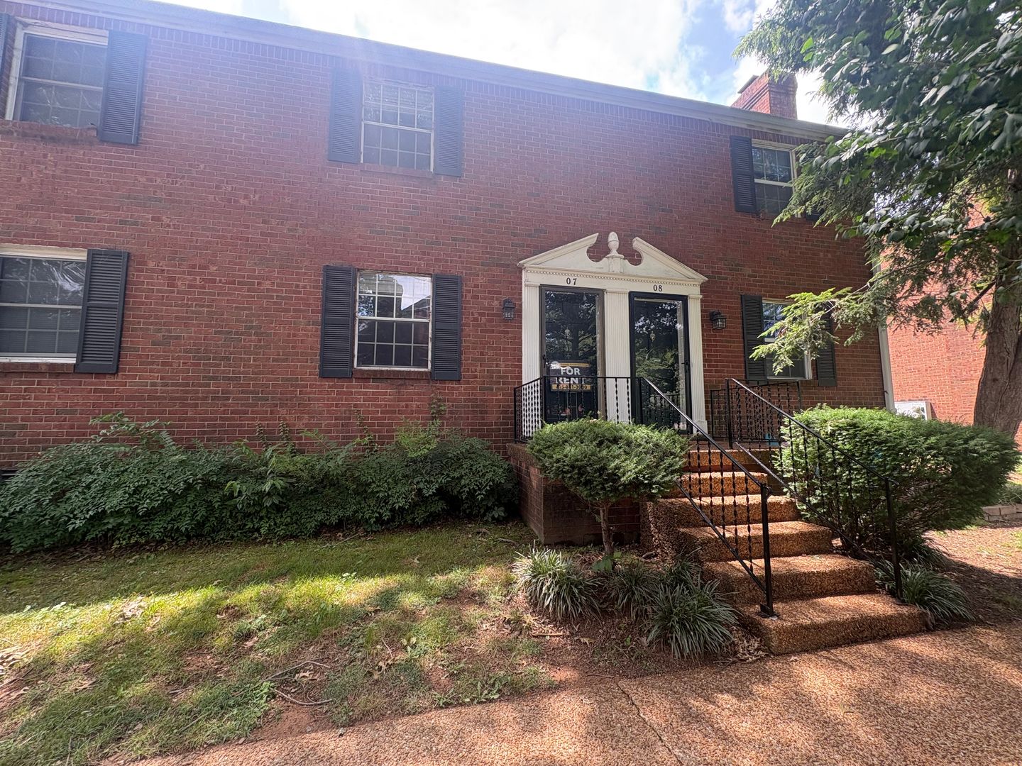 Franklin Apartment: 601 Boyd Mill