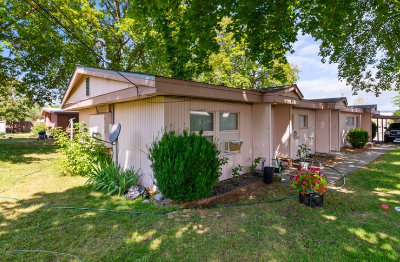 Spokane Valley Apartment: 5004-5010 East 1st Avenue