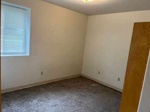 One Bedroom One Bath Centrally Located – photo 1
