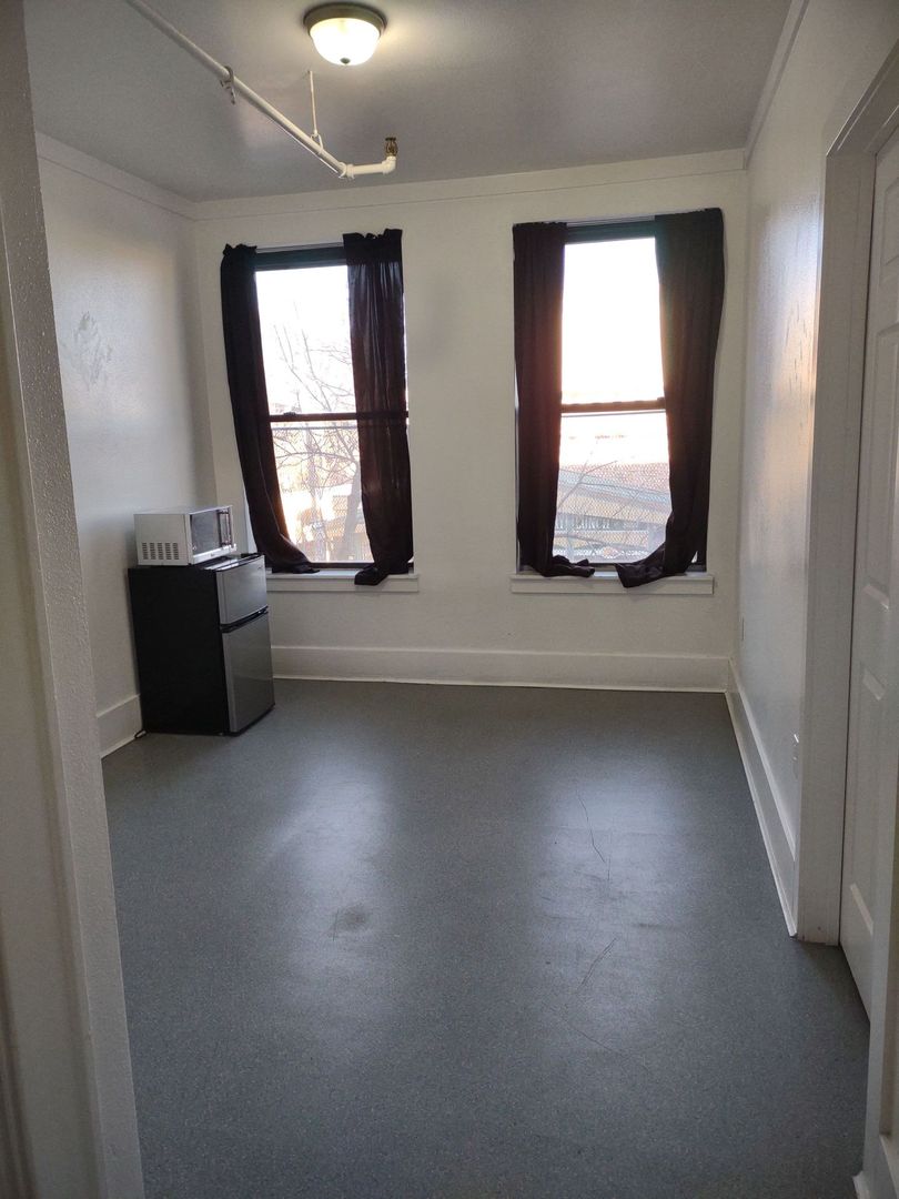 Billings Apartment: 2520 1st Avenue North