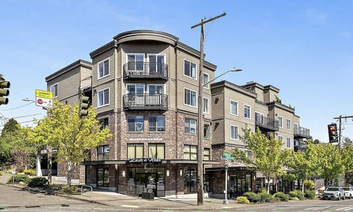Modern Living in the Heart of North Seattle – 1400 N 80th St – photo 1