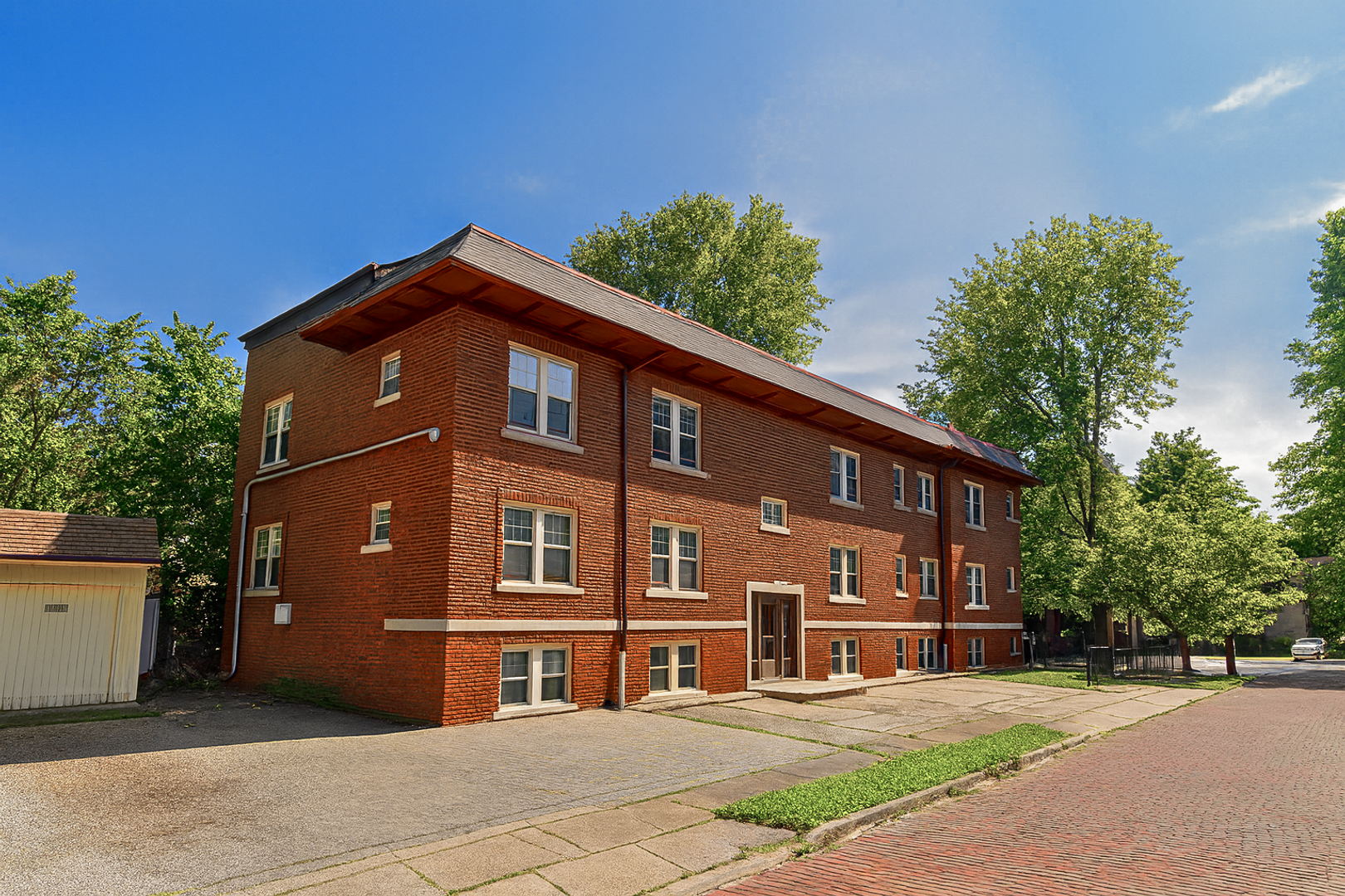 Akron Apartment: 172 S. Portage Path - Apt. 3