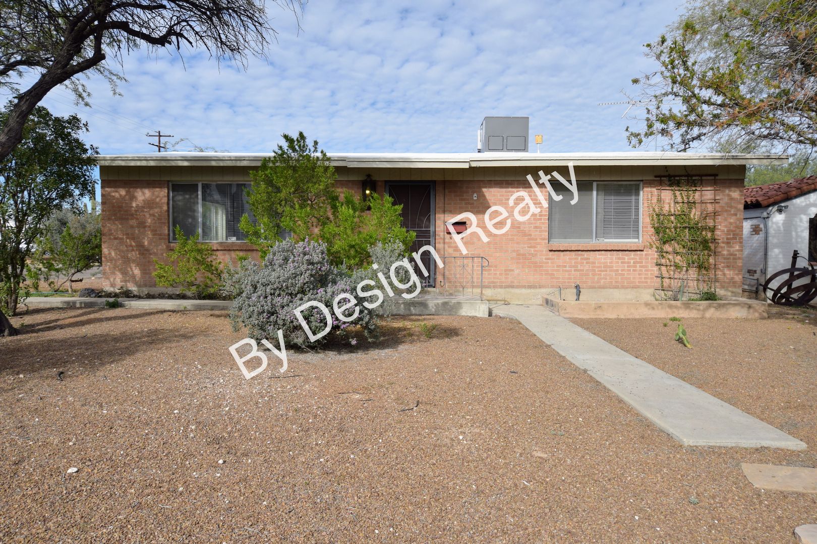 Tucson Townhome: 1201 E Water St