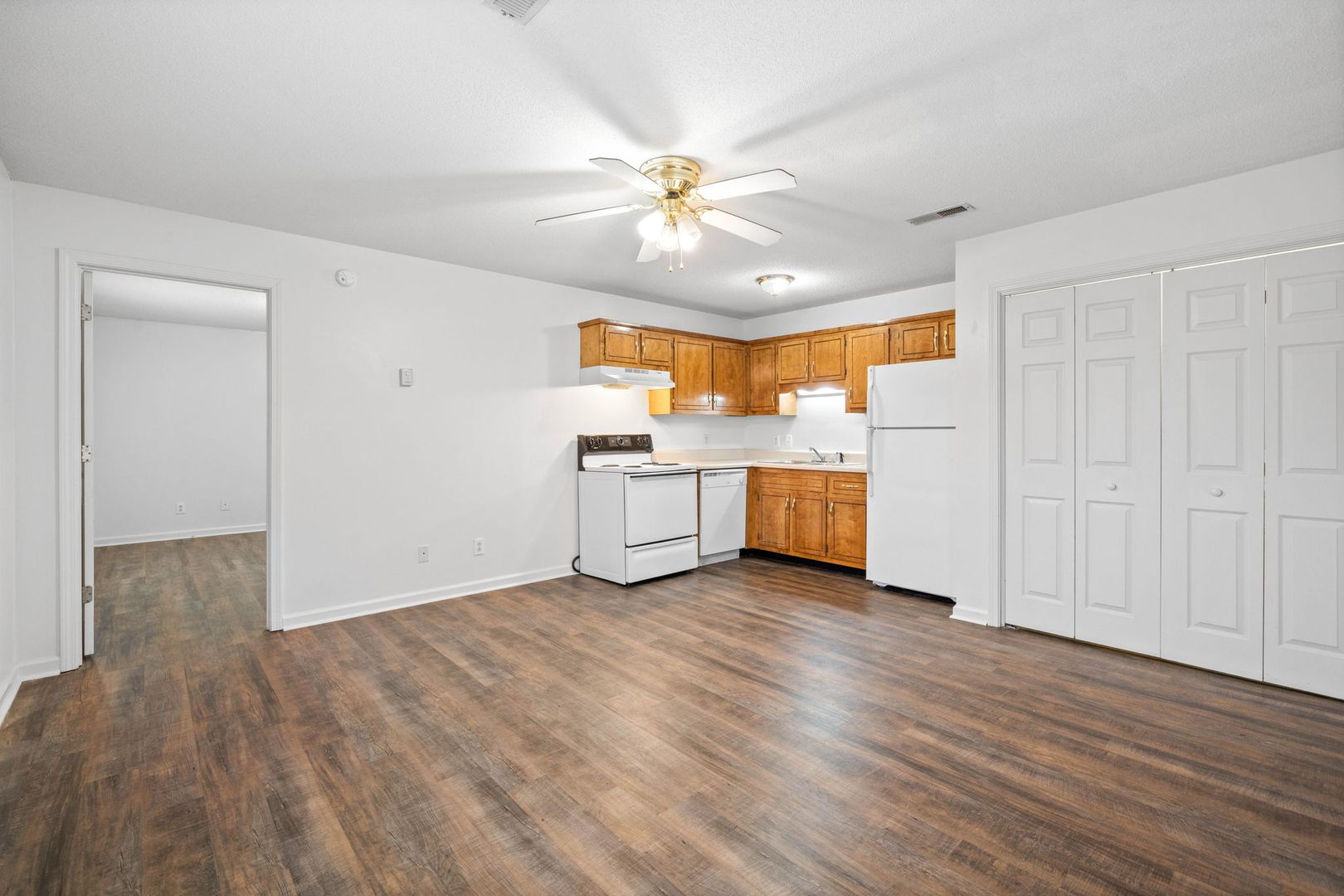 Clarksville Apartment: 3240 Tower Drive