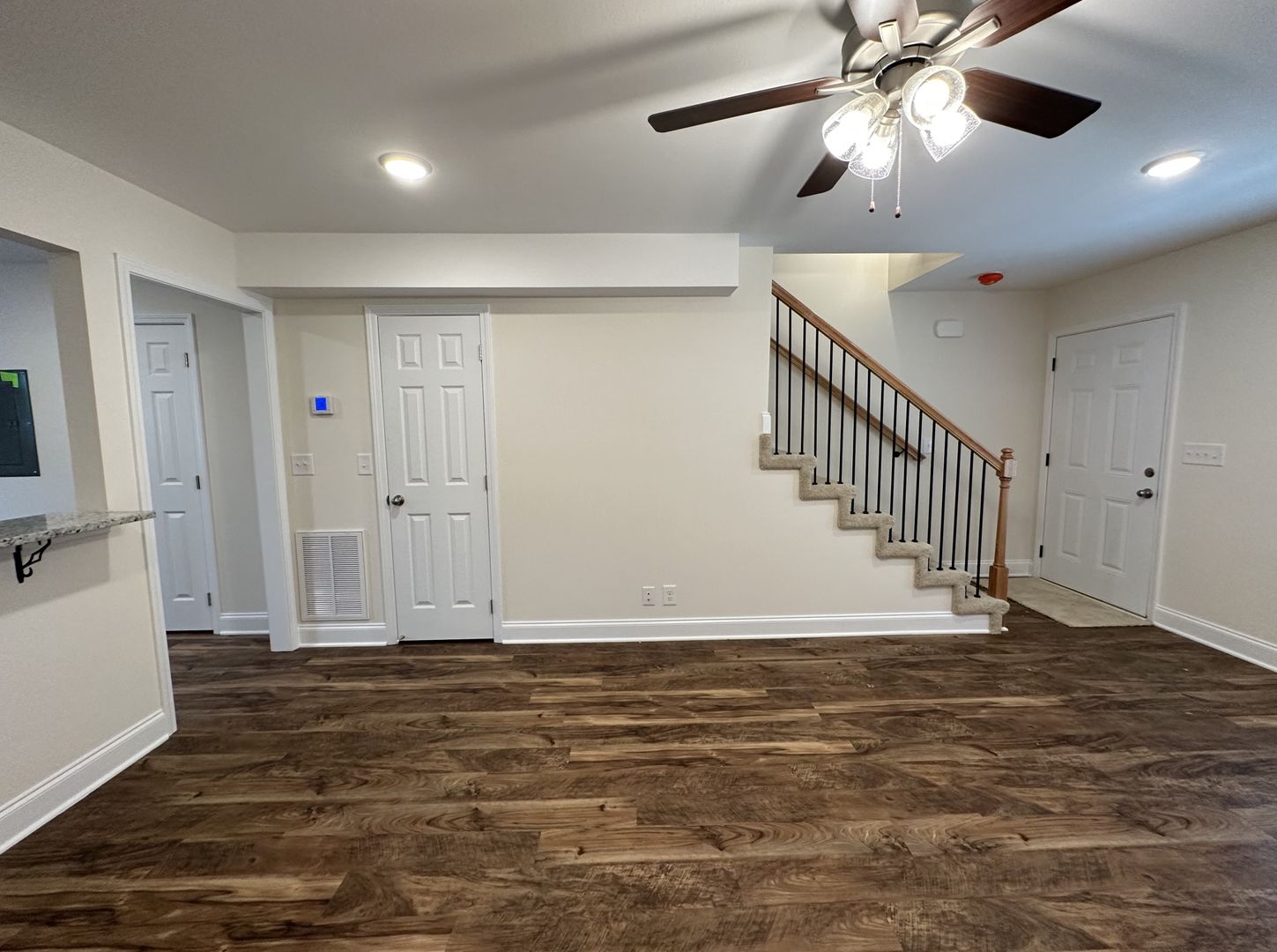 Clarksville Apartment: 126 South Seventh Street