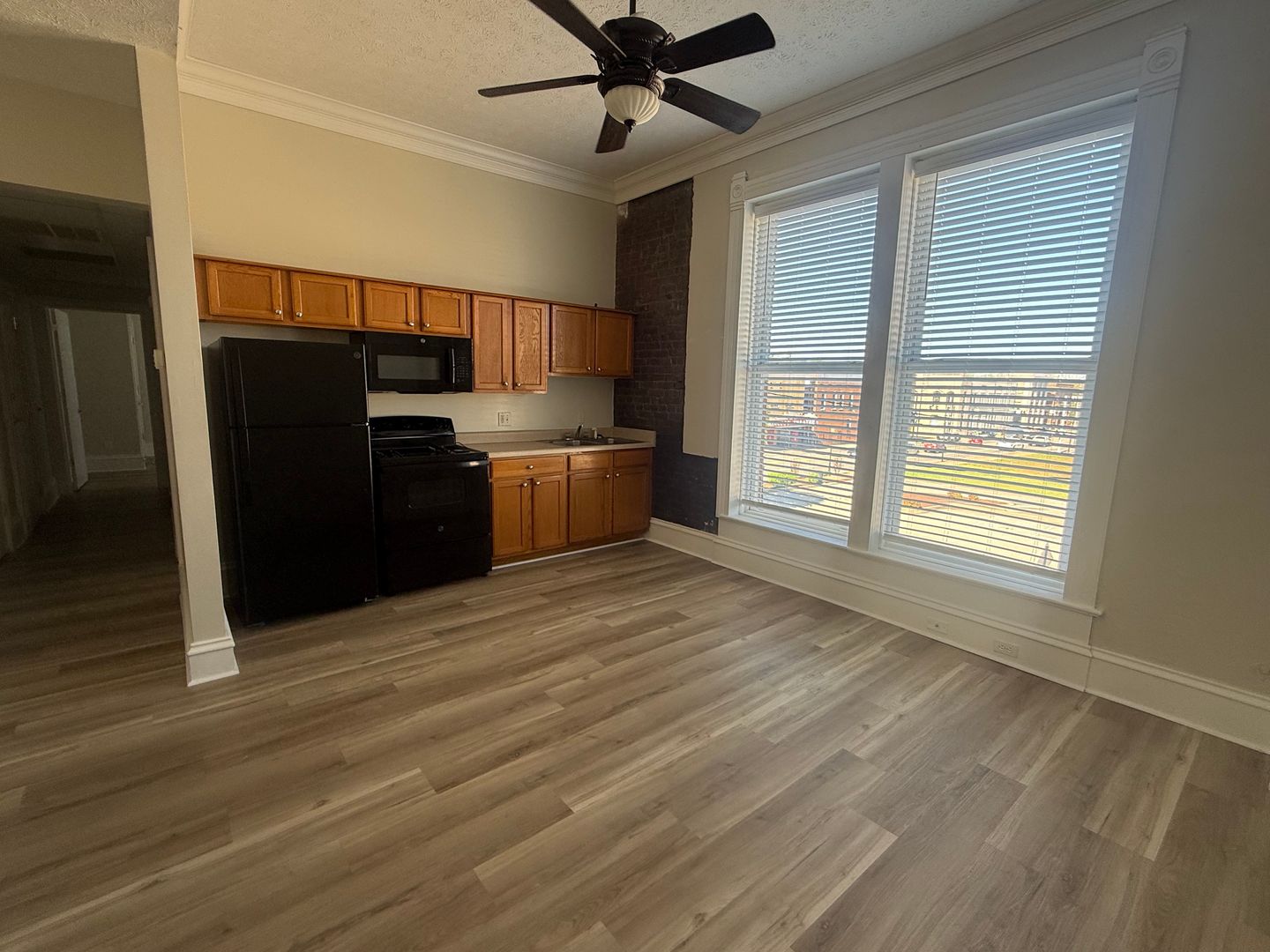 Hopkinsville Apartment: 200 East 9th Street