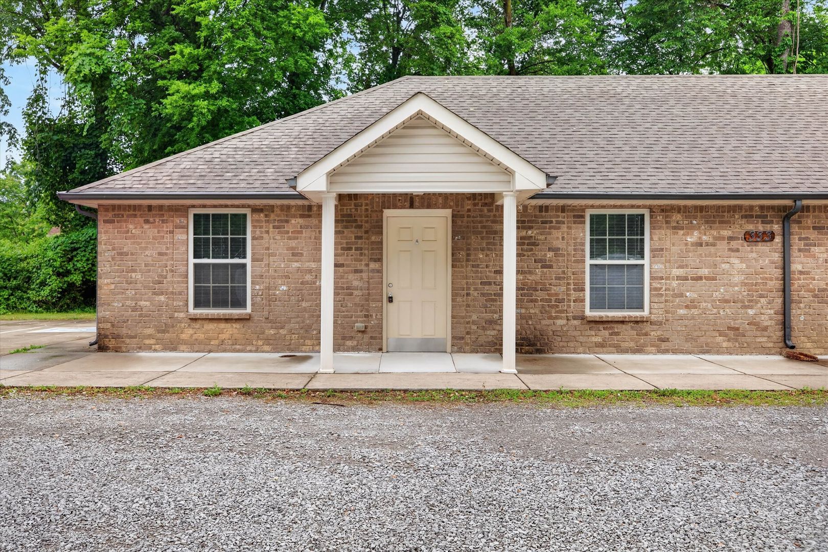Clarksville Apartment: 333 Rossview Road