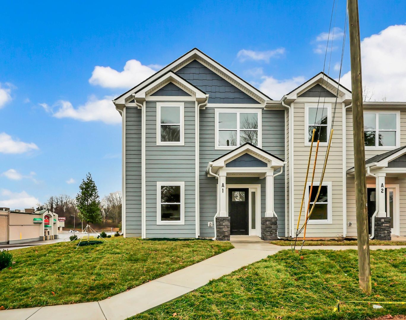 Clarksville House: 180 Clay Ridge Drive