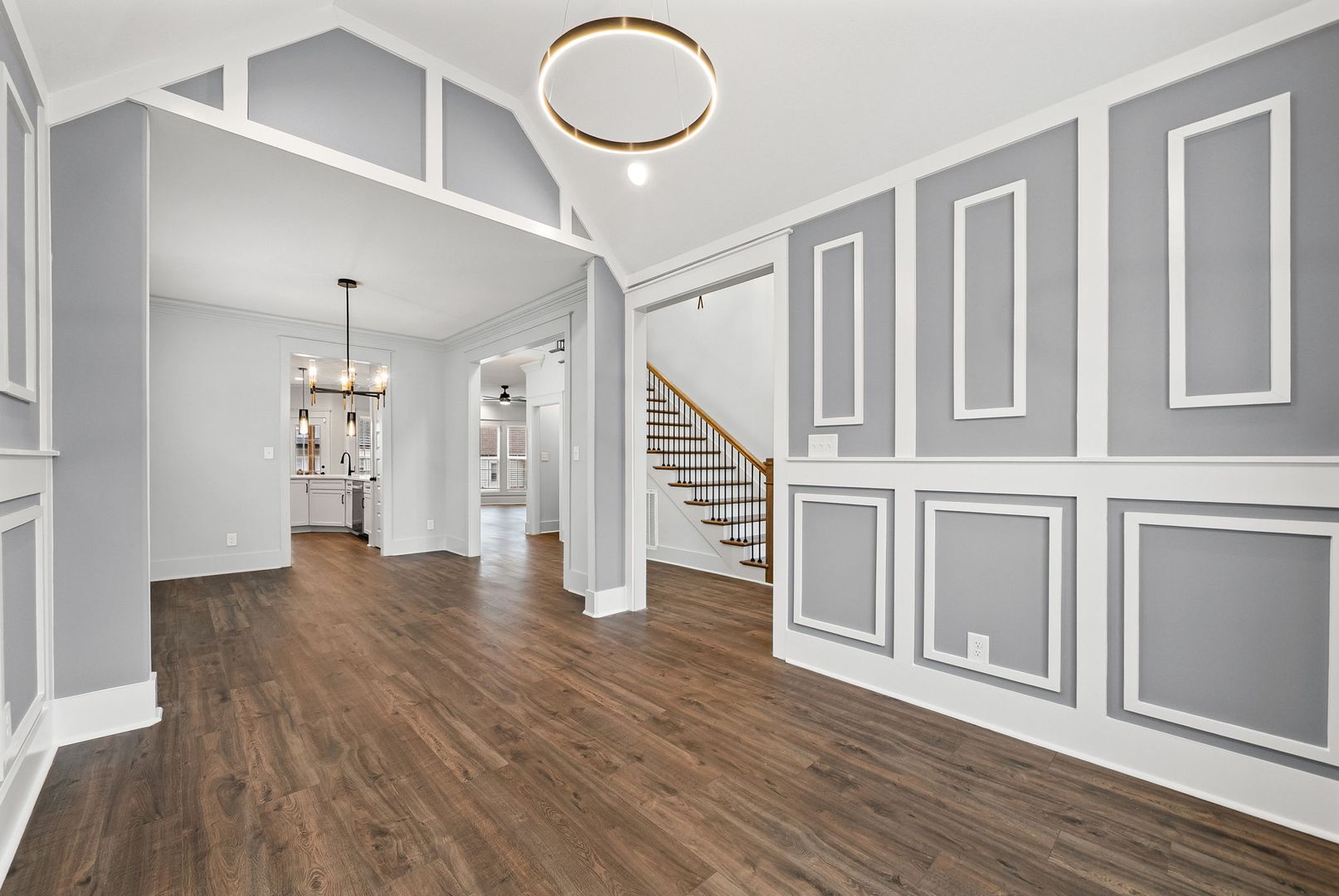 Clarksville House: 487 Spiderwort Drive