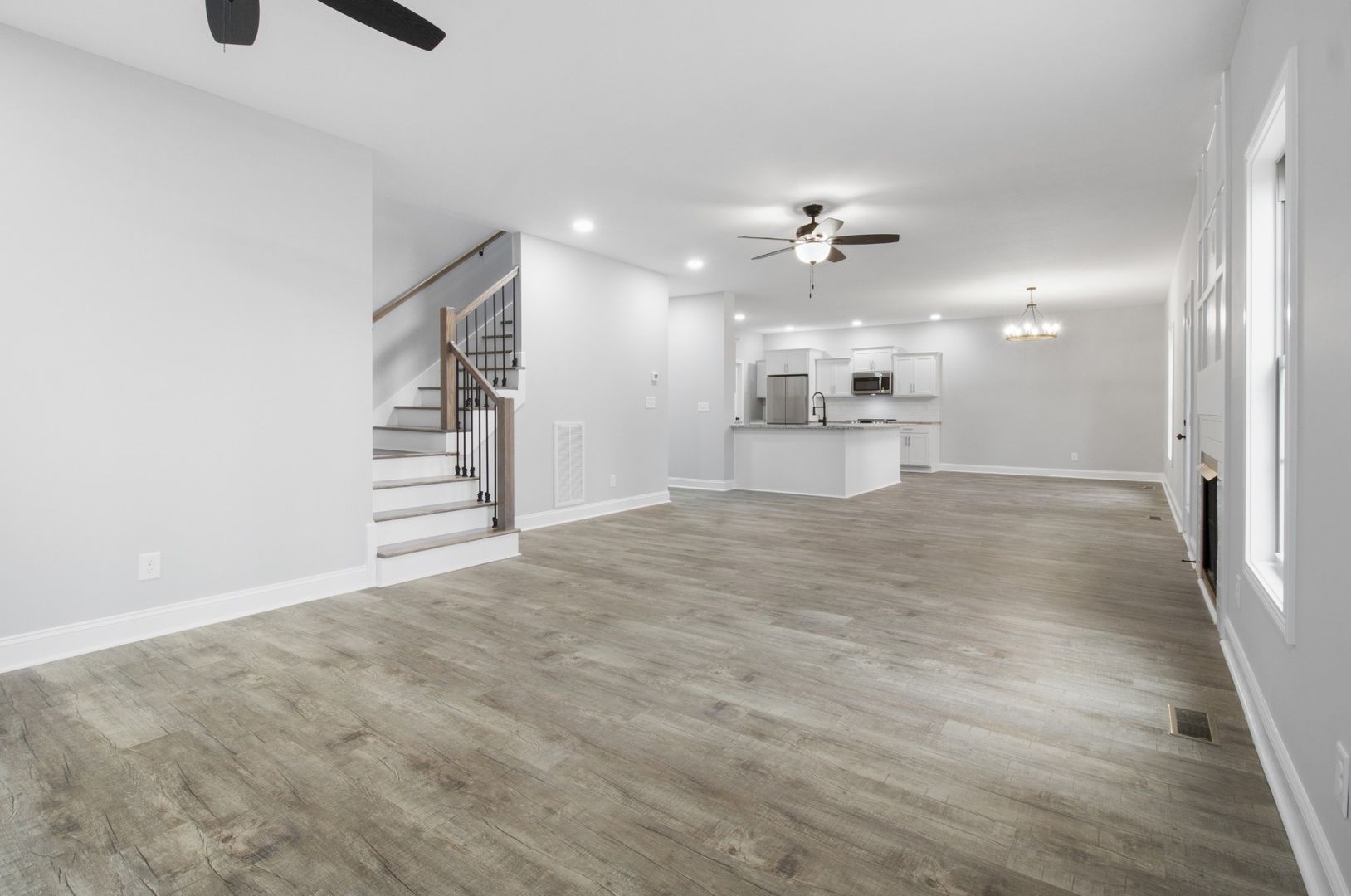 Powell Rd - 2125 6 of 12