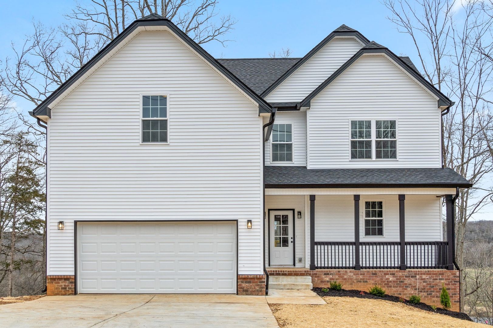 Clarksville House: 2129 Powell Road