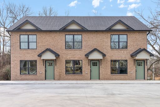 2 Bedroom Pet Friendly Townhomes For Rent! – photo 1