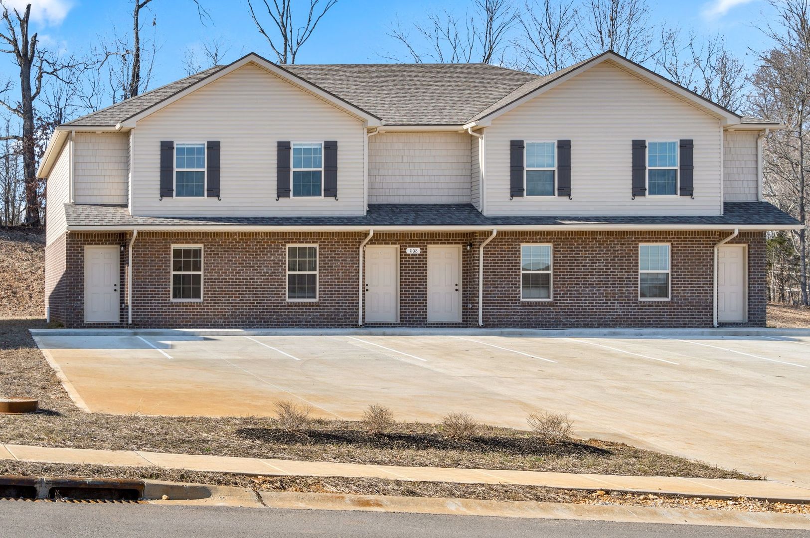 Clarksville Apartment: 1111 Ziva Lane